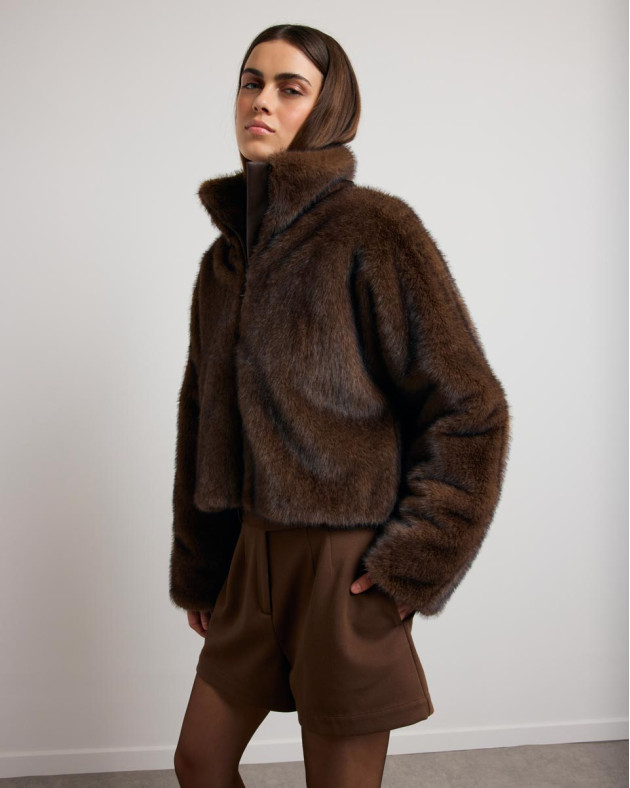 THESY • Short jacket in faux fur - BALI KOPI